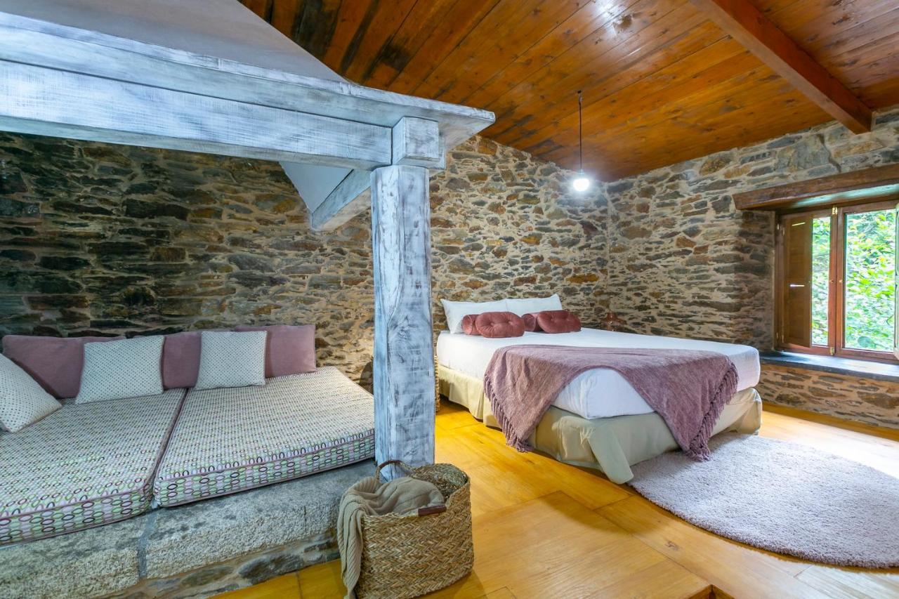 Casas Del Molino - Muinos Do Mainzoso Turismo Rural Paderne Exterior photo
